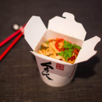 Удон с курицей