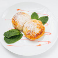 Сырники с изюмом