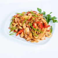 Удон с курицей